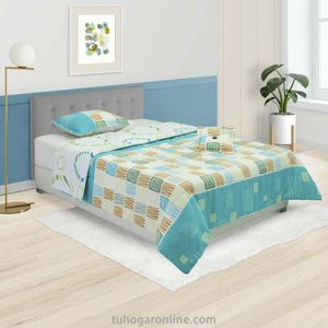 CUBRELECHO SUPER ACOLCHADO CAMA SENCILLA ZIGZAG Y ESPIRALES BEIGE Y AZUL, AROS VERDES FONDO BLANCO